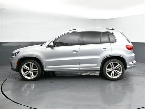 2016 Volkswagen Tiguan R-Line