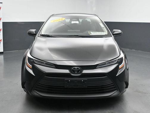 Midnight Black Metallic 2024 Toyota Corolla LE