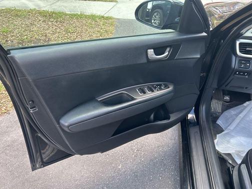 Ebony Black 2019 Kia Optima LX