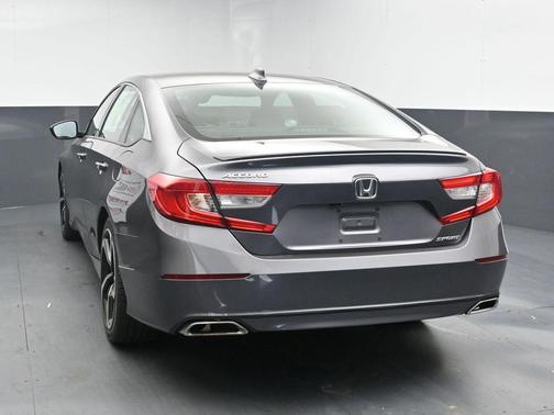 Modern Steel Metallic 2018 Honda Accord Sport