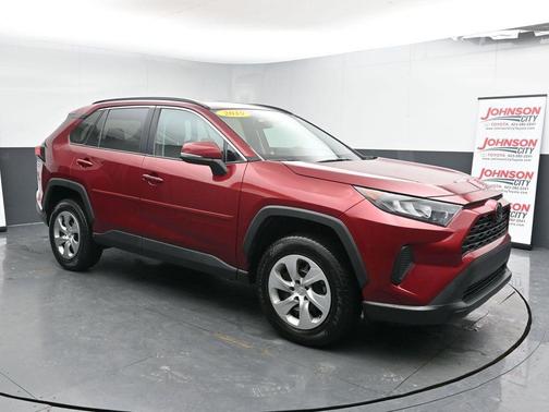 2019 Toyota RAV4 LE