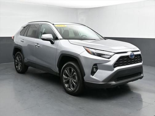2024 Toyota RAV4 Hybrid XLE Premium