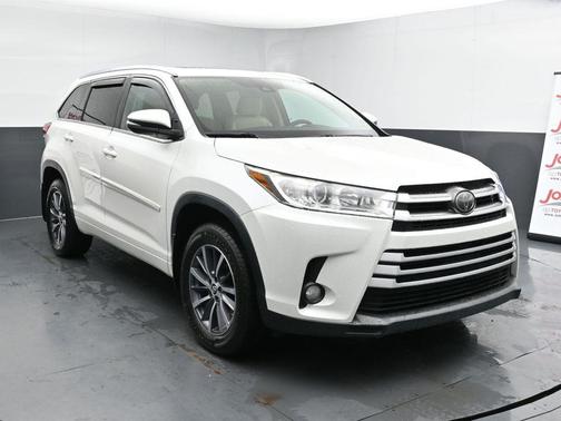2017 Toyota Highlander XLE