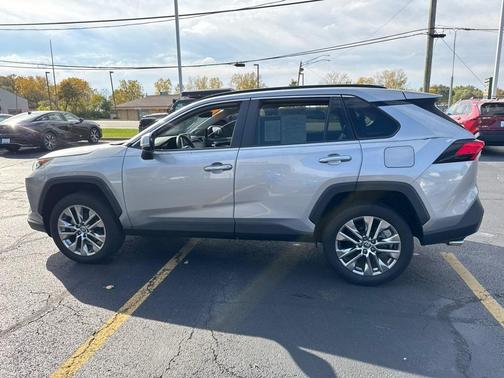 2021 Toyota RAV4 Limited
