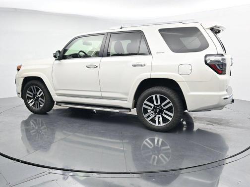 Blizzard Pearl 2017 Toyota 4Runner Limited