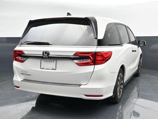 Platinum White Pearl 2024 Honda Odyssey EX-L