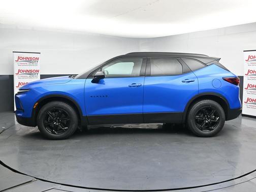 Riptide Blue Metallic 2024 Chevrolet Blazer 2LT