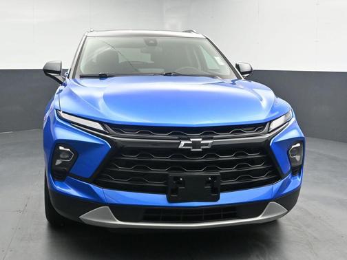 Riptide Blue Metallic 2024 Chevrolet Blazer 2LT