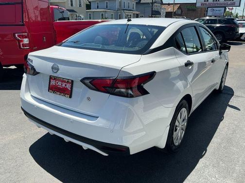 Fresh Powder 2024 Nissan Versa 1.6 S