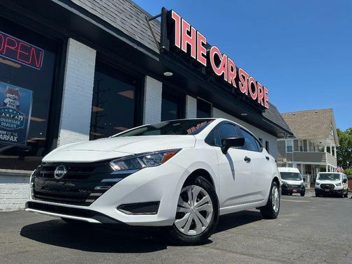 Fresh Powder 2024 Nissan Versa 1.6 S