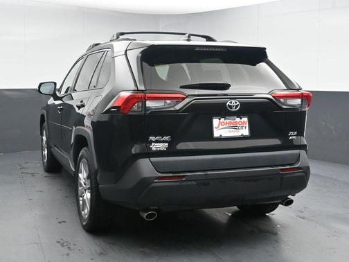Midnight Black Metallic 2021 Toyota RAV4 XLE Premium