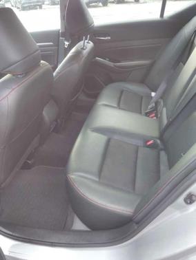 2023 Nissan Altima SR FWD