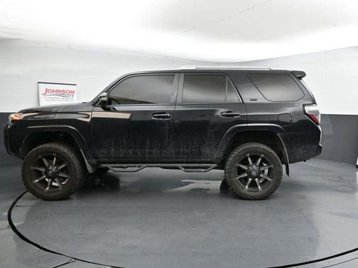 2017 Toyota 4Runner SR5