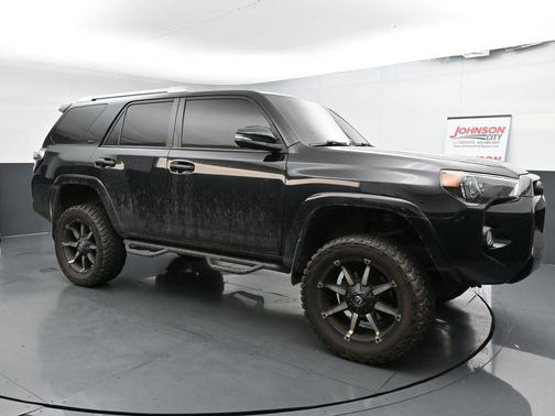2017 Toyota 4Runner SR5