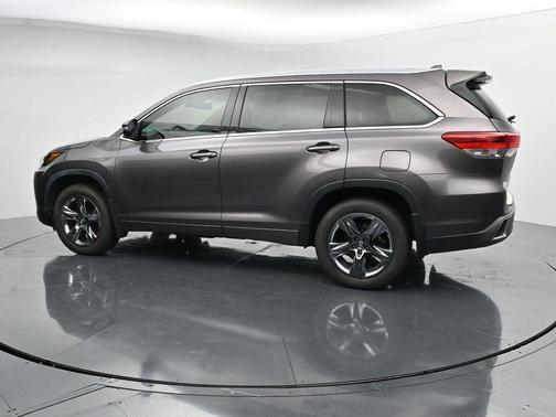 Predawn Gray Mica 2019 Toyota Highlander Limited Platinum