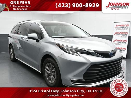 2023 Toyota Sienna XLE