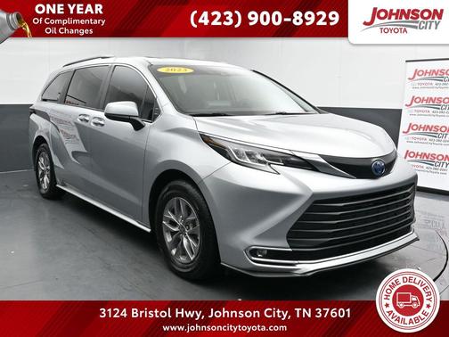 2023 Toyota Sienna XLE