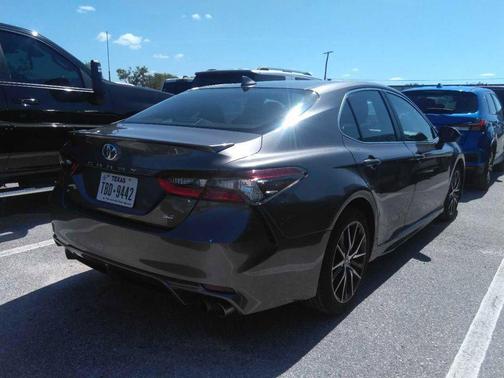 Predawn Gray Mica 2023 Toyota Camry SE