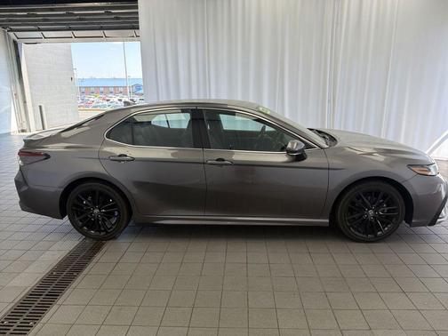 Predawn Gray Mica 2023 Toyota Camry XSE
