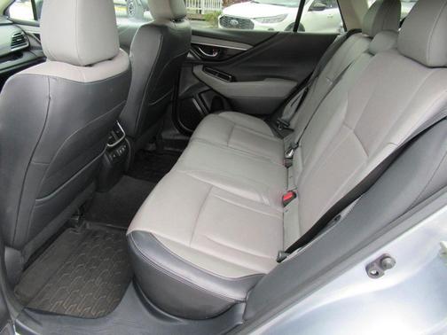 Ice Silver Metallic 2020 Subaru Outback Limited