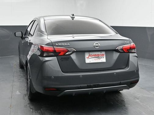2020 Nissan Versa 1.6 SV