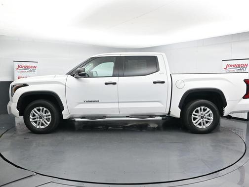 Ice Cap 2023 Toyota Tundra SR5