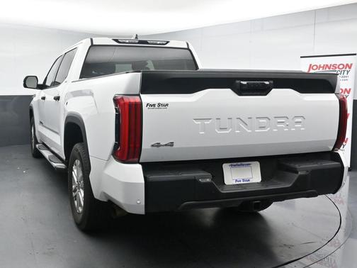 Ice Cap 2023 Toyota Tundra SR5