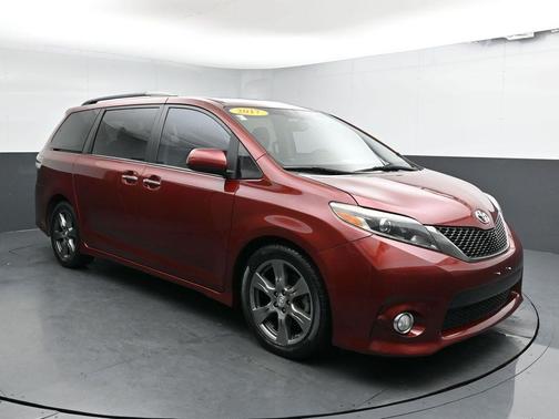 2017 Toyota Sienna SE