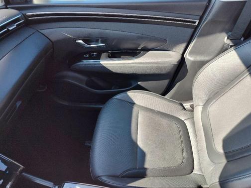 Shimmering Silver 2024 Hyundai TUCSON Limited
