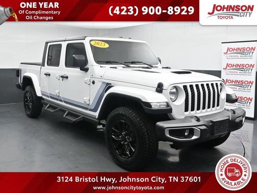 Bright White Clearcoat 2023 Jeep Gladiator Sport S