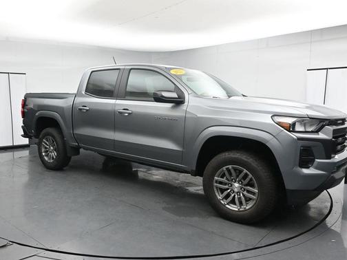 Sterling Gray Metallic 2023 Chevrolet Colorado LT