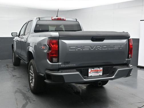 Sterling Gray Metallic 2023 Chevrolet Colorado LT