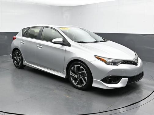2016 Scion iM Base