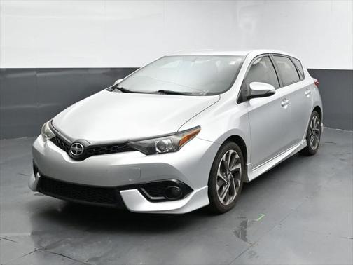 2016 Scion iM Base