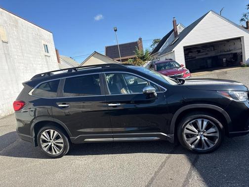 2022 Subaru Ascent Touring 7-Passenger