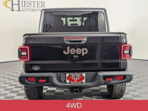 Black Clearcoat 2021 Jeep Gladiator Rubicon