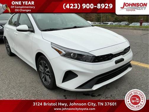 Snow White Pearl 2023 Kia Forte LXS