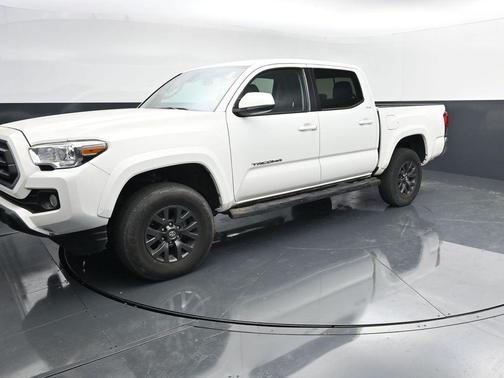 Ice Cap 2023 Toyota Tacoma SR5