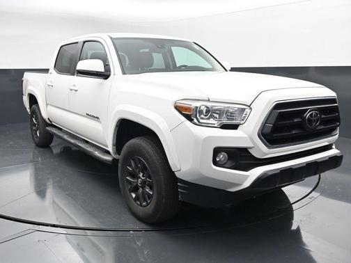 Ice Cap 2023 Toyota Tacoma SR5
