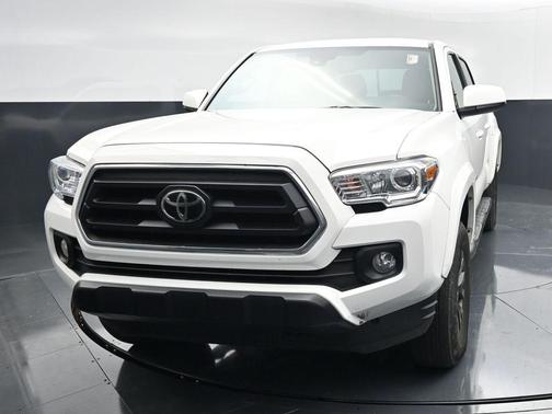 Ice Cap 2023 Toyota Tacoma SR5