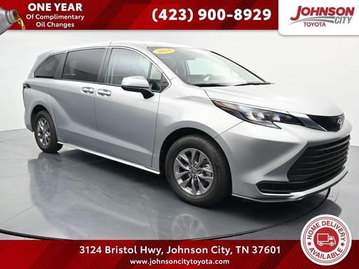 Celestial Silver Metallic 2024 Toyota Sienna LE