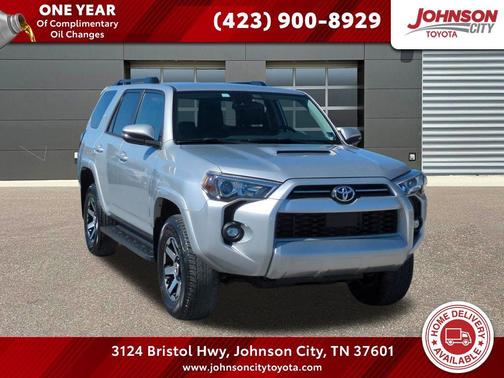 Classic Silver Metallic 2024 Toyota 4Runner TRD Off Road Premium