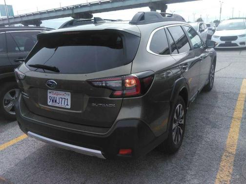 Autumn Green Metallic 2024 Subaru Outback Limited