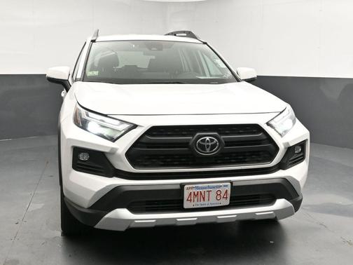 2024 Toyota RAV4 Adventure