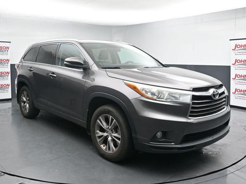 Predawn Gray Mica 2015 Toyota Highlander XLE