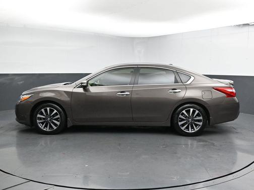 2016 Nissan Altima 2.5 SV