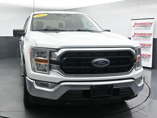 Oxford White 2022 Ford F-150 XLT