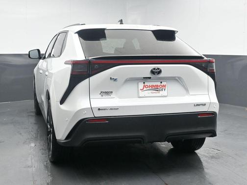Pearl 2026 Toyota bZ Limited
