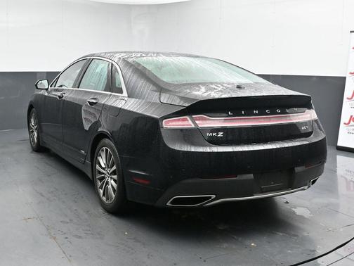 2017 Lincoln MKZ Premiere