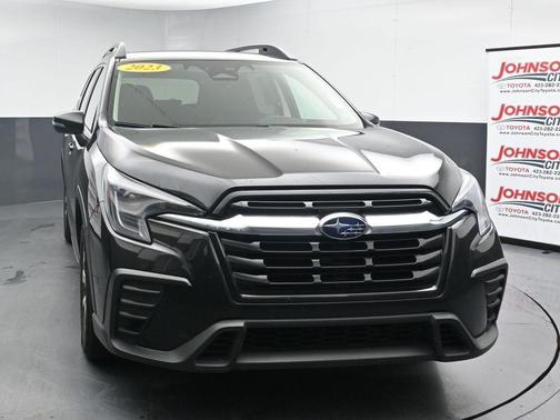 Crystal Black Silica 2023 Subaru Ascent Premium 8-Passenger